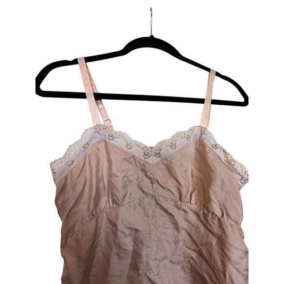 100% Silk American Eagle Outfitters Camisole‎ Size 0 EUC - Picture 2 of 5